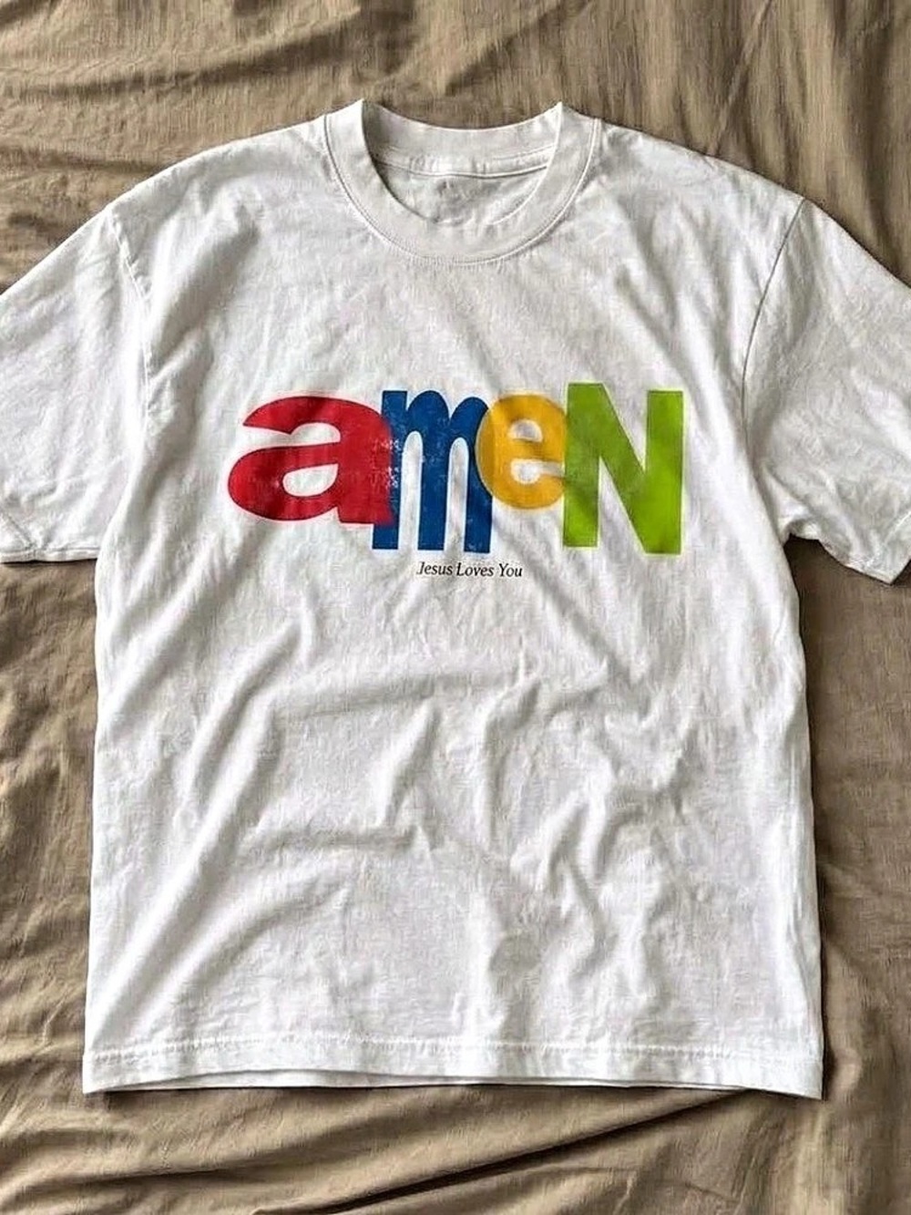 Graphic Short Sleeve T-Shirt in White